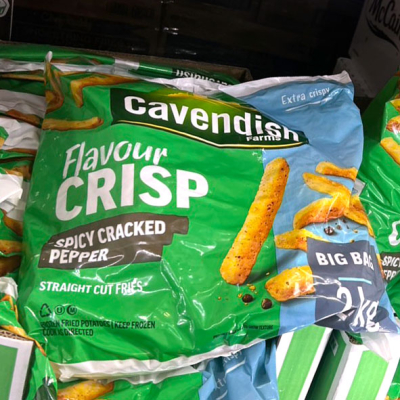 CAVENDISHのフレーバークリスプポテトはスパイシーな黒胡椒の味